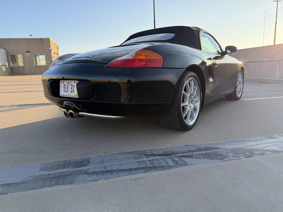 2002 Porsche 986 Boxster S - Image 17 of 31