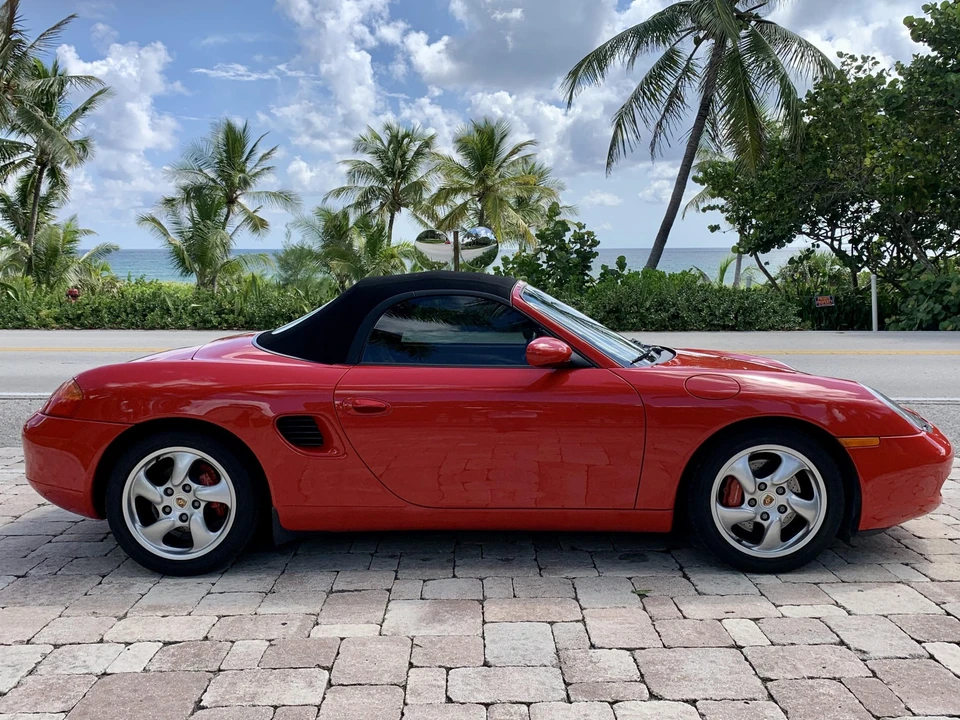 2002 Porsche 986 Boxster S - Image 9 of 31