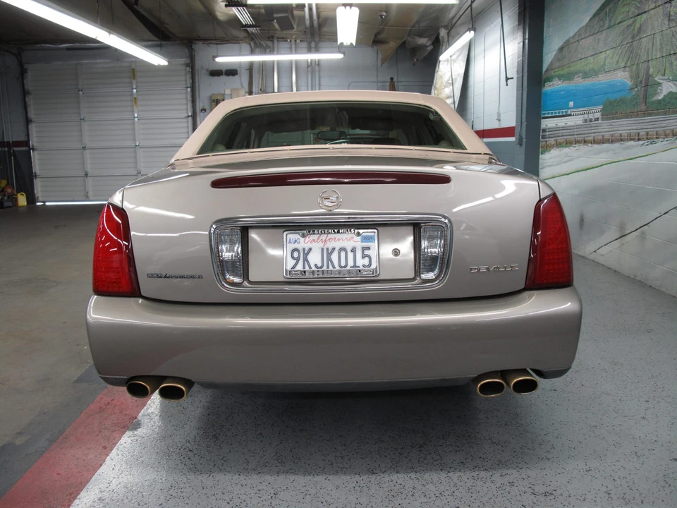 2003 Cadillac DeVille 8th Gen - Image 10 of 31