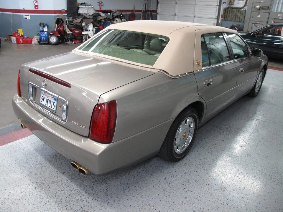 2003 Cadillac DeVille 8th Gen - Image 7 of 31