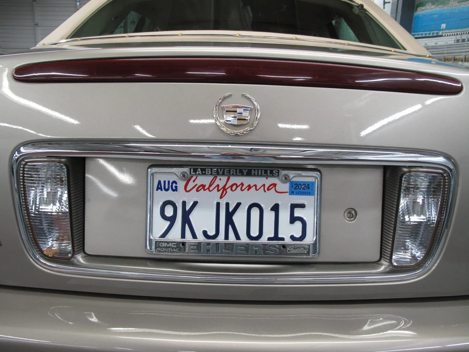2003 Cadillac DeVille 8th Gen - Image 24 of 31
