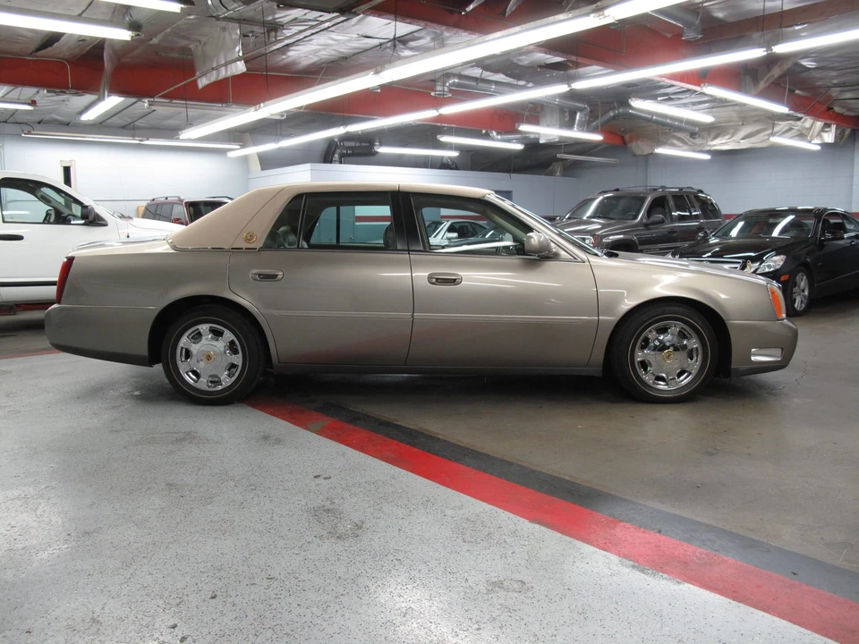 2003 Cadillac DeVille 8th Gen - Image 6 of 31