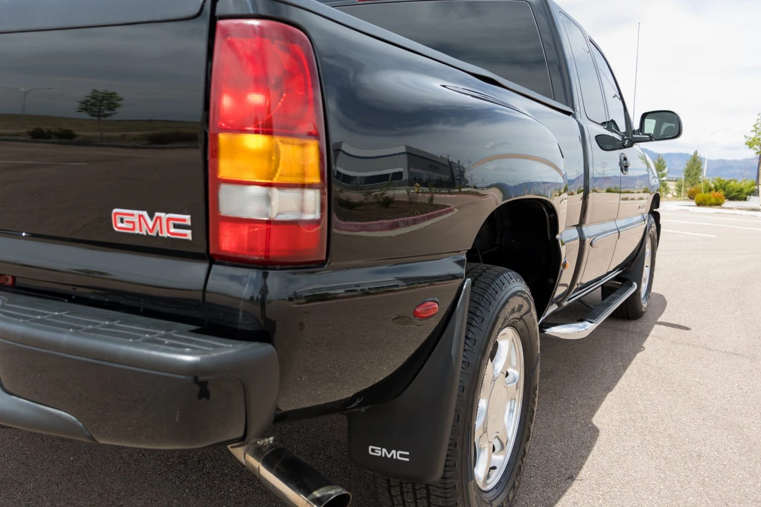 2003 GMC Sierra 2nd Gen - Image 16 of 31