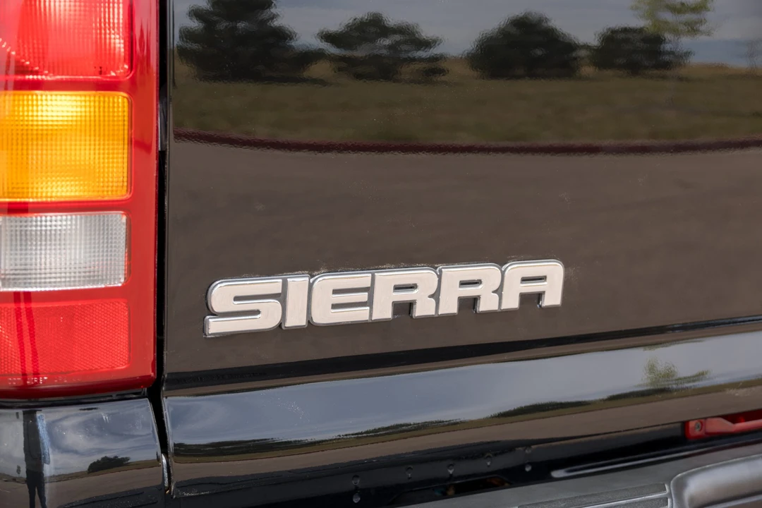 2003 GMC Sierra 2nd Gen - Image 14 of 31