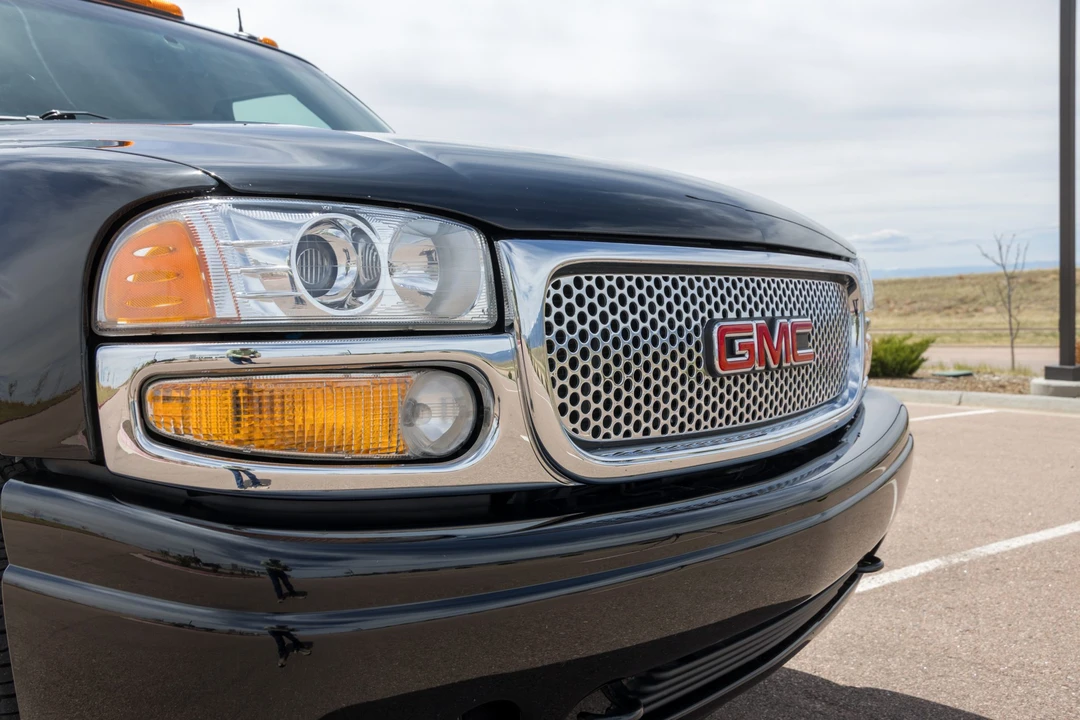2003 GMC Sierra 2nd Gen - Image 9 of 31