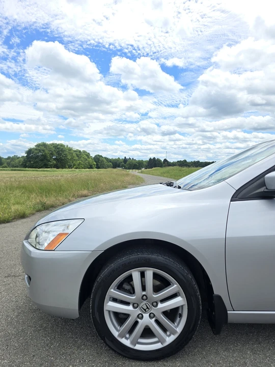 2003 Honda Accord 7th Gen - Image 13 of 31