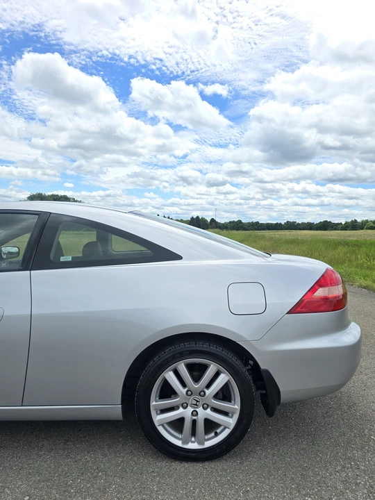 2003 Honda Accord 7th Gen - Image 14 of 31