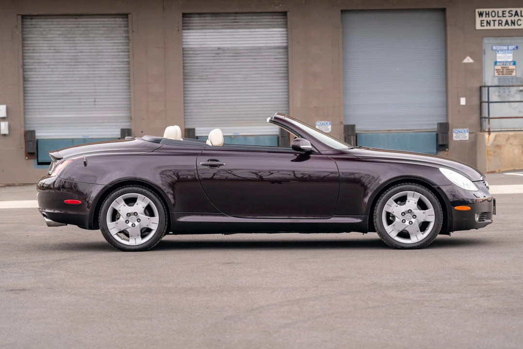 2003 Lexus SC430 - Image 19 of 31