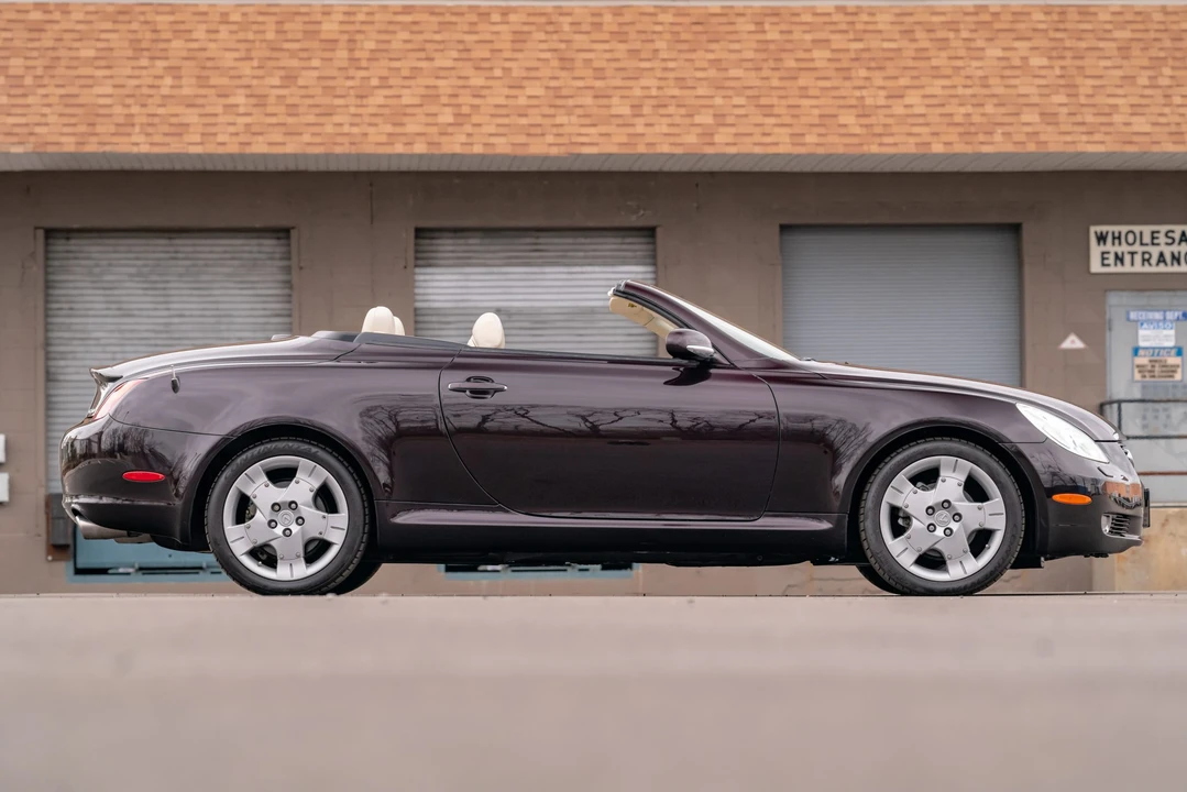 2003 Lexus SC430 - Image 20 of 31
