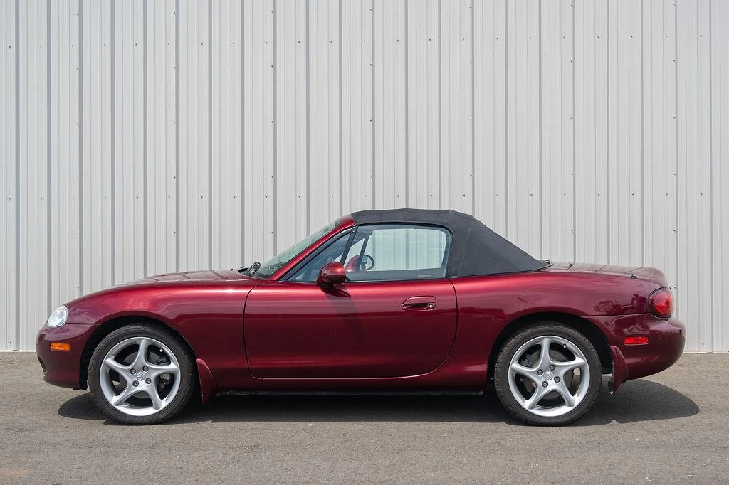 2003 Mazda NB MX-5 Miata - Image 19 of 31