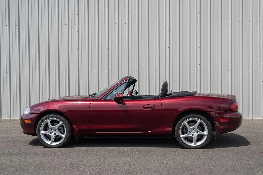 2003 Mazda NB MX-5 Miata - Image 3 of 31