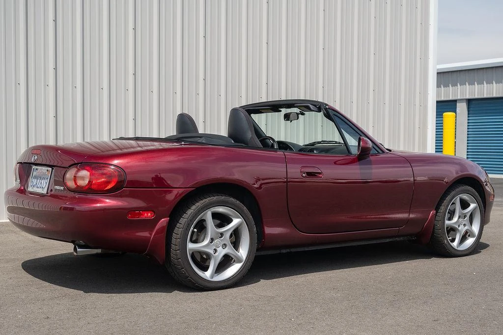 2003 Mazda NB MX-5 Miata - Image 5 of 31