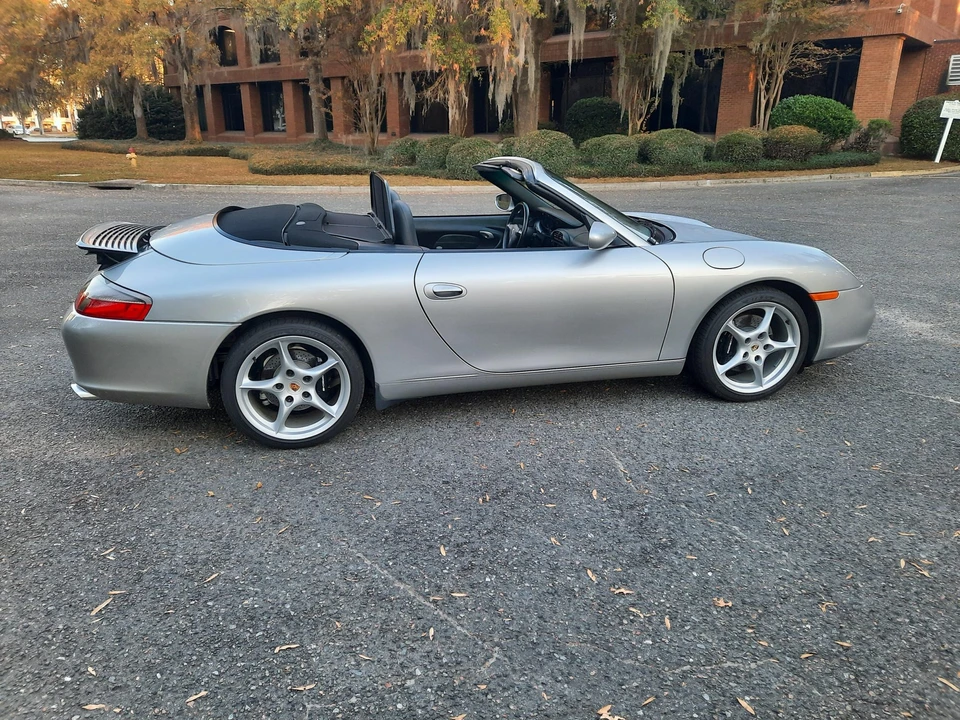 2003 Porsche 996 Carrera - Image 9 of 31