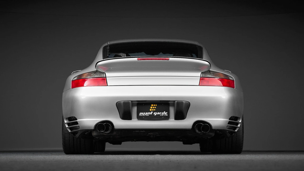 2003 Porsche 996 Turbo - Image 9 of 31