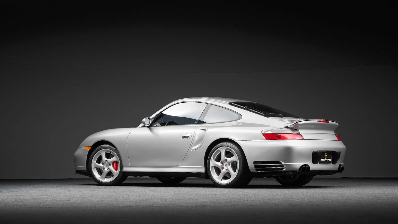 2003 Porsche 996 Turbo - Image 14 of 31
