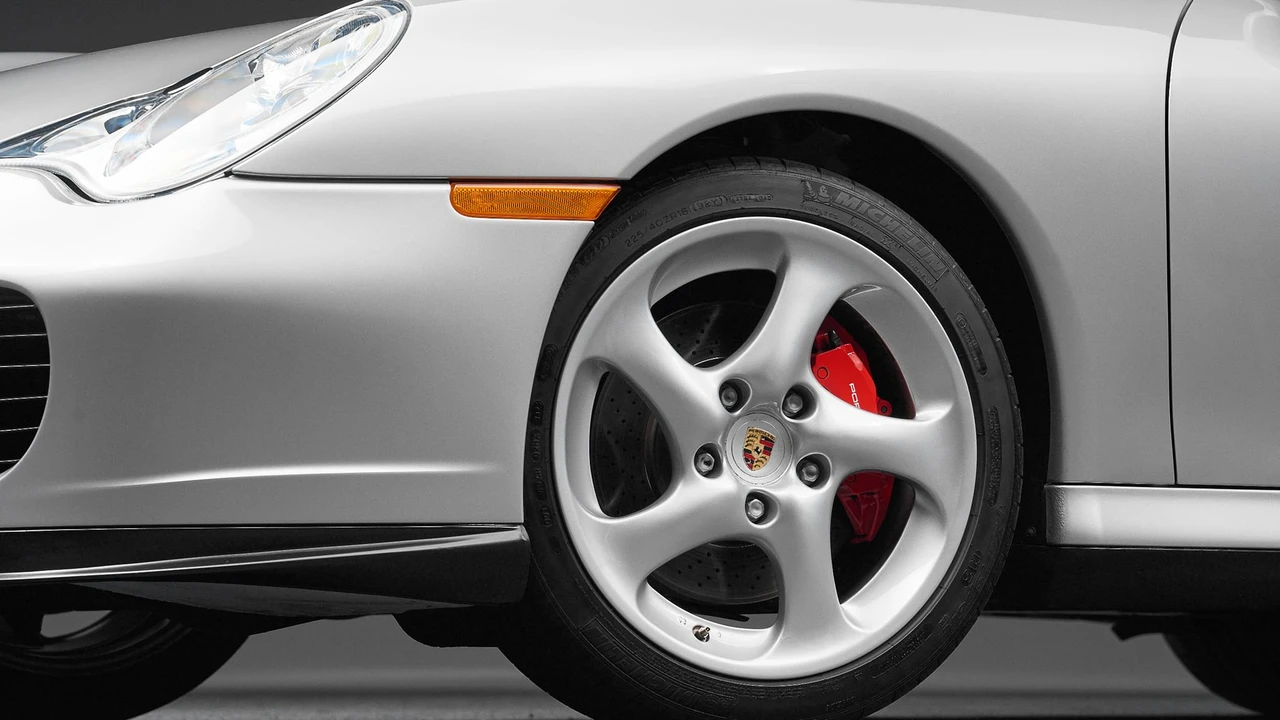 2003 Porsche 996 Turbo - Image 24 of 31