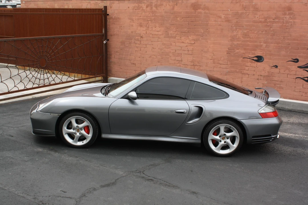 2003 Porsche 996 Turbo - Image 6 of 31