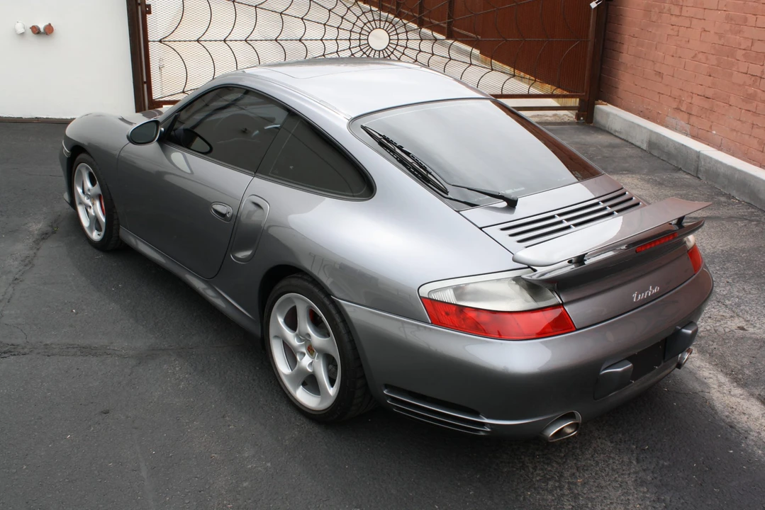 2003 Porsche 996 Turbo - Image 9 of 31