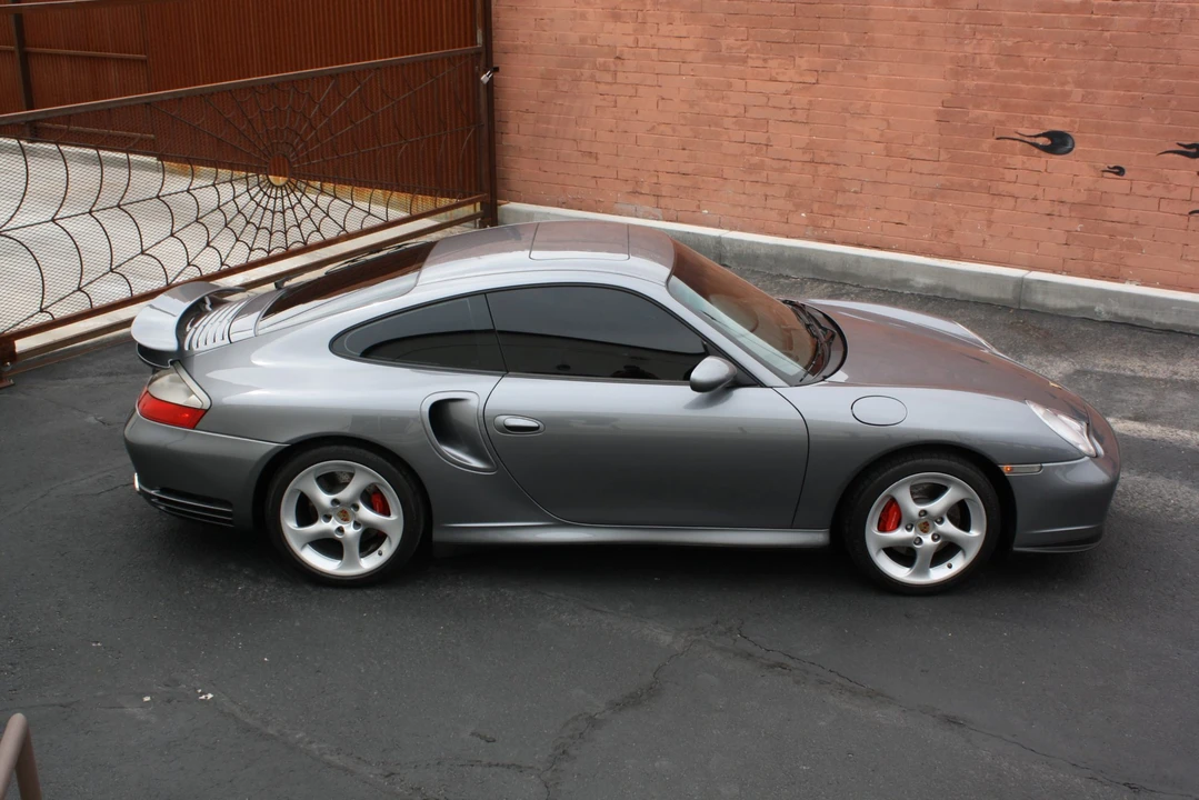 2003 Porsche 996 Turbo - Image 17 of 31