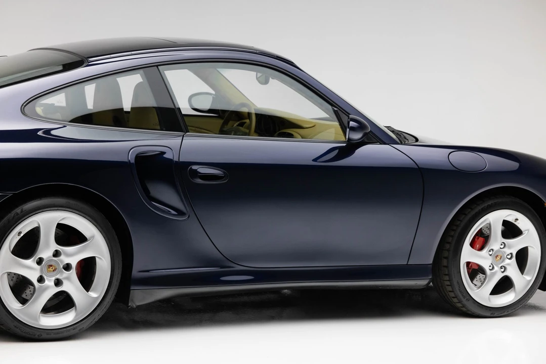 2003 Porsche 996 Turbo - Image 22 of 31