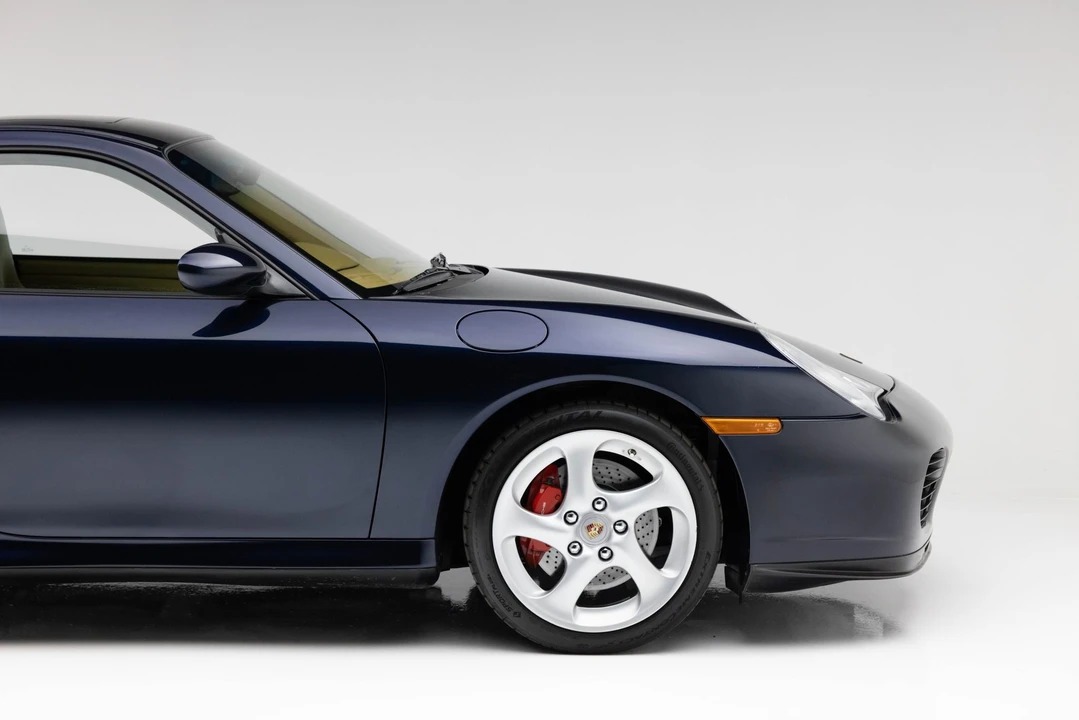 2003 Porsche 996 Turbo - Image 25 of 31