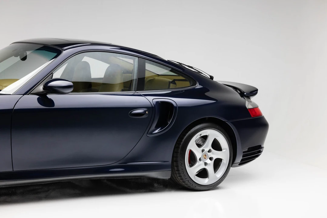2003 Porsche 996 Turbo - Image 17 of 31