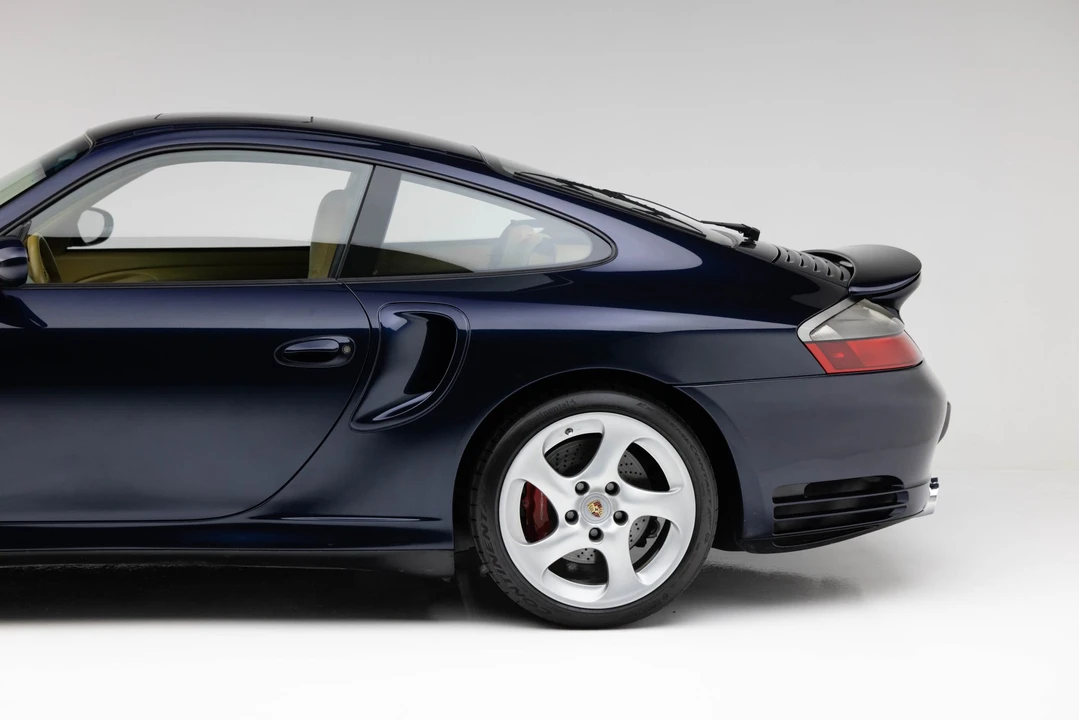 2003 Porsche 996 Turbo - Image 18 of 31