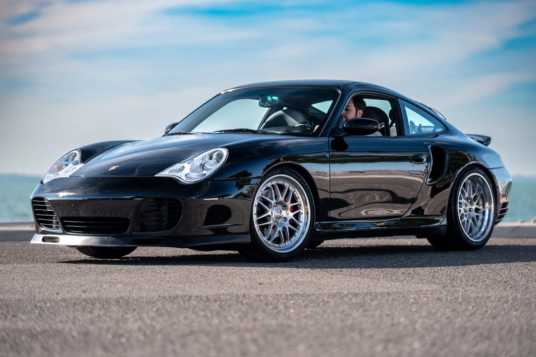 2003 Porsche 996 Turbo - Image 9 of 31