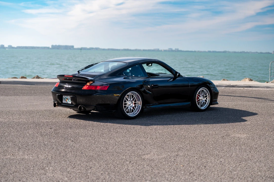2003 Porsche 996 Turbo - Image 18 of 31