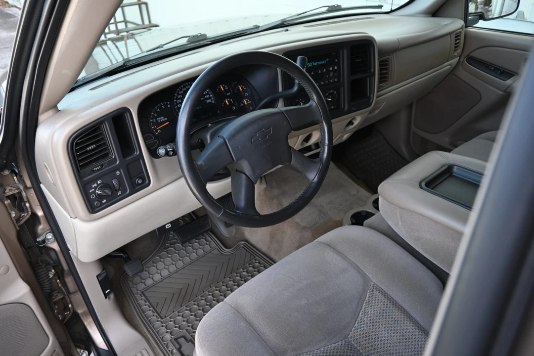 2004 Chevrolet Tahoe 2nd Gen - Image 5 of 7