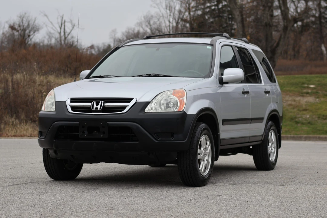 2004 Honda CR-V 2nd Gen - Image 5 of 31