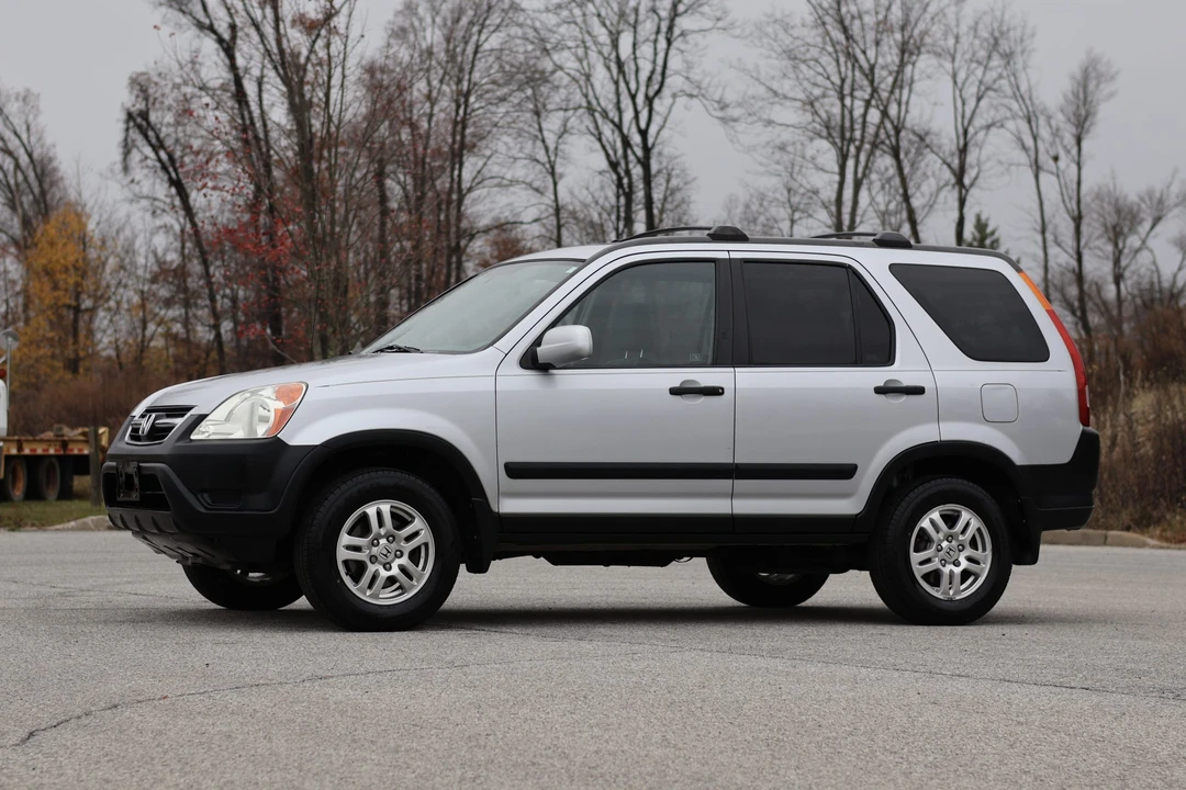 2004 Honda CR-V 2nd Gen - Image 8 of 31
