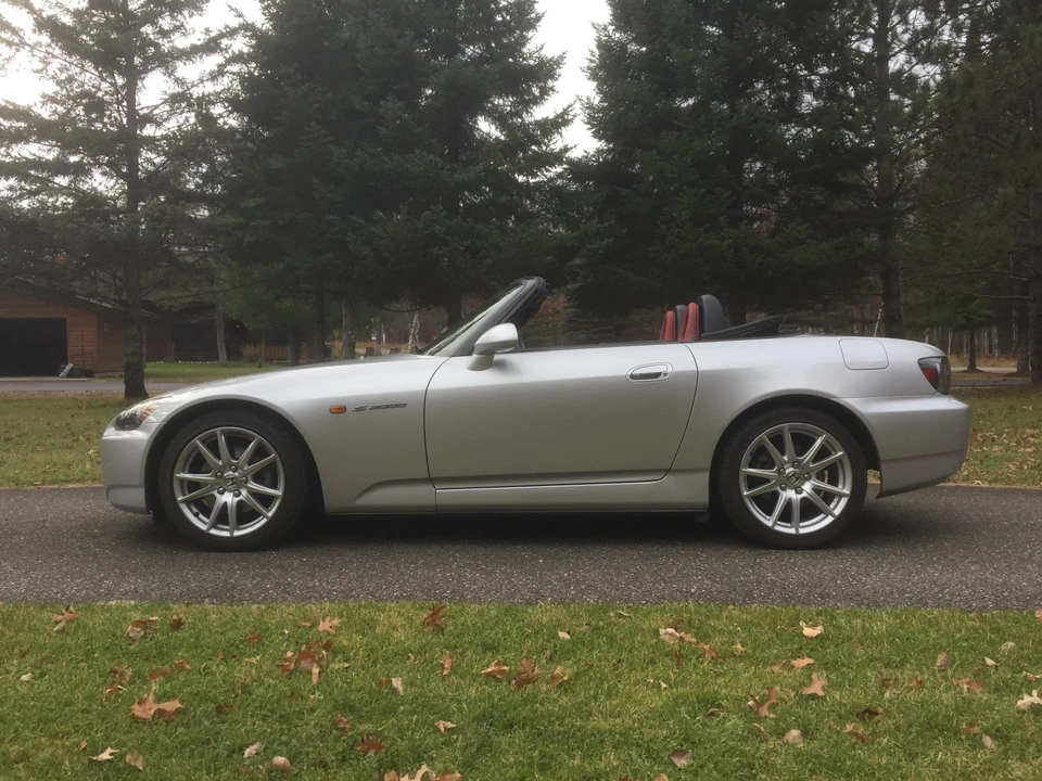 2004 Honda AP2 S2000 - Image 2 of 31