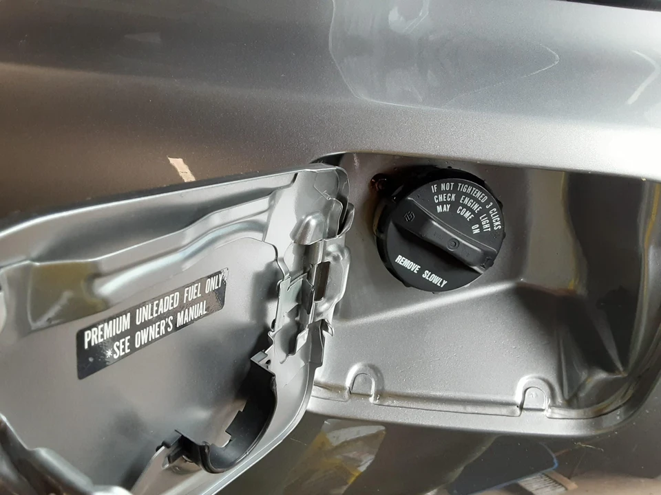 2004 Honda AP2 S2000 - Image 16 of 31