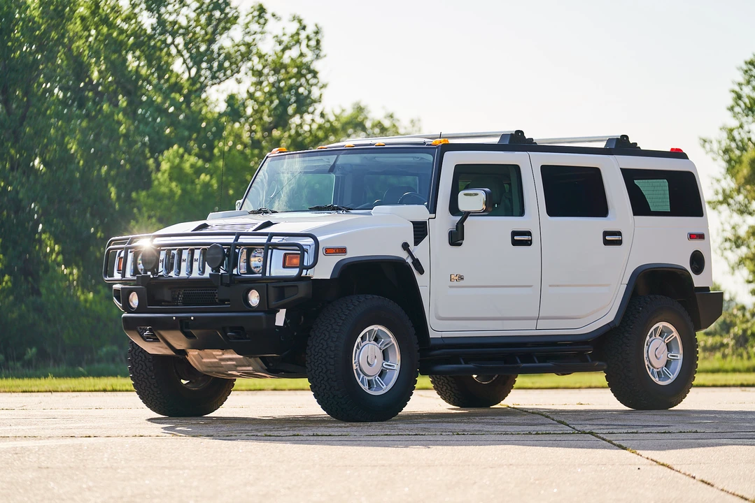 2004 Hummer Hummer H2 - Image 2 of 31