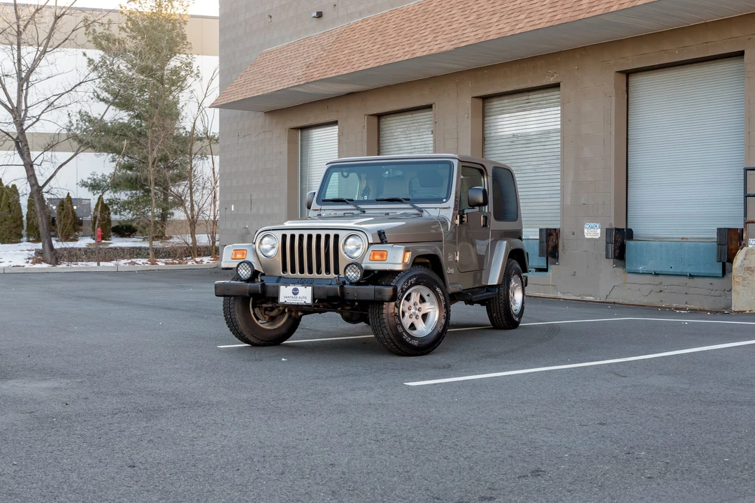 2004 Jeep TJ Wrangler - Image 2 of 31