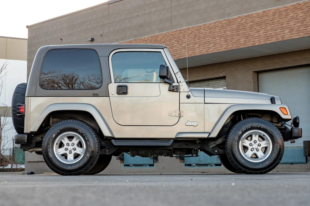 2004 Jeep TJ Wrangler - Image 21 of 31