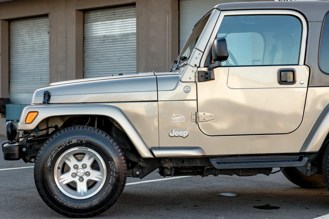 2004 Jeep TJ Wrangler - Image 28 of 31