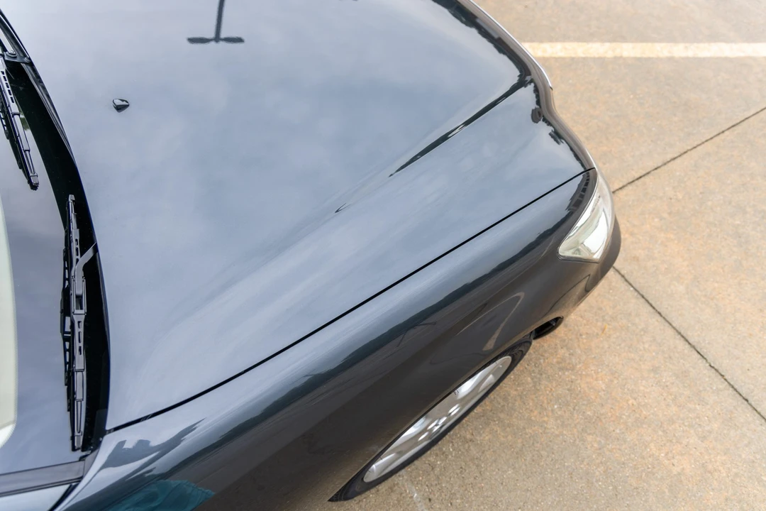 2004 Lexus LS 3rd Gen - Image 21 of 31