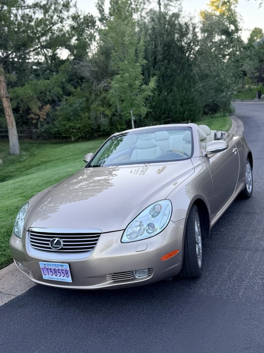 2004 Lexus SC430 - Image 4 of 31