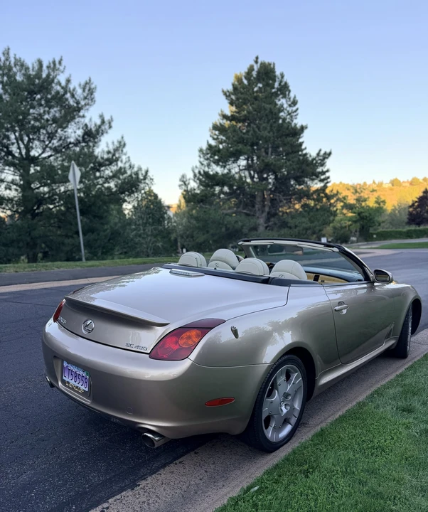 2004 Lexus SC430 - Image 8 of 31