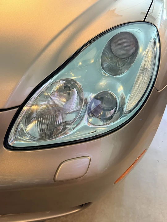 2004 Lexus SC430 - Image 17 of 31