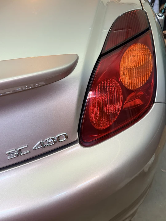 2004 Lexus SC430 - Image 19 of 31