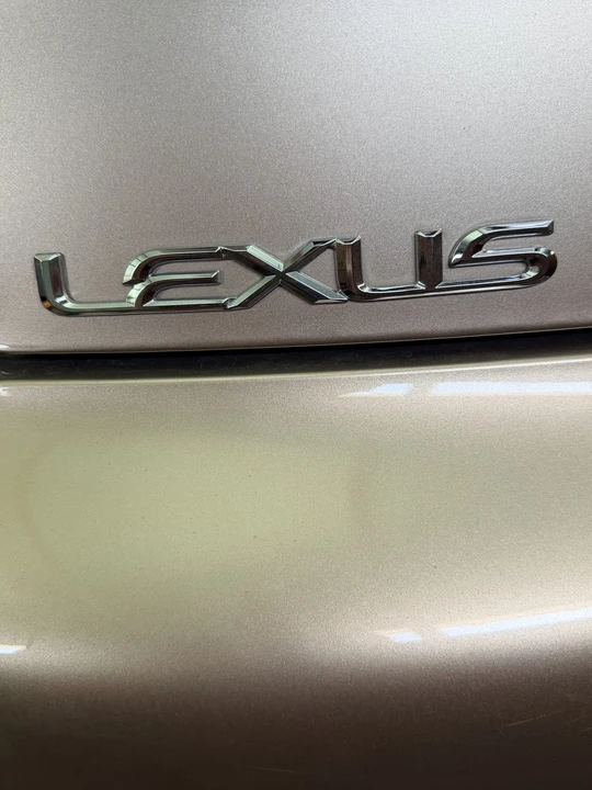 2004 Lexus SC430 - Image 23 of 31