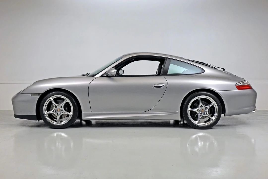 2004 Porsche 996 Carrera - Image 9 of 31