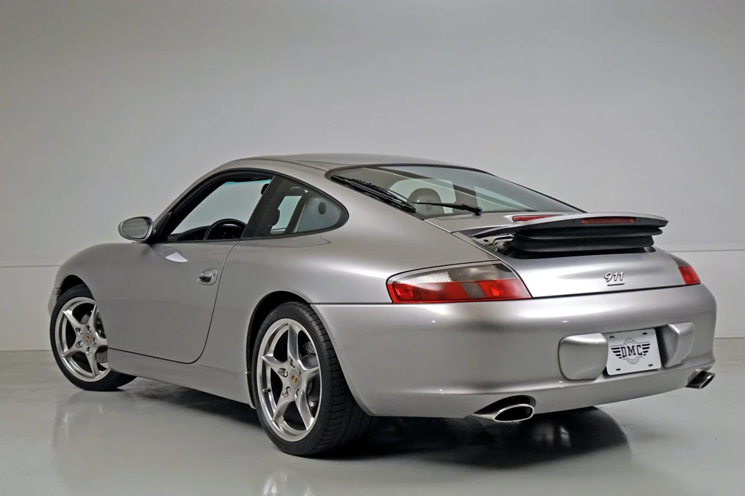 2004 Porsche 996 Carrera - Image 10 of 31