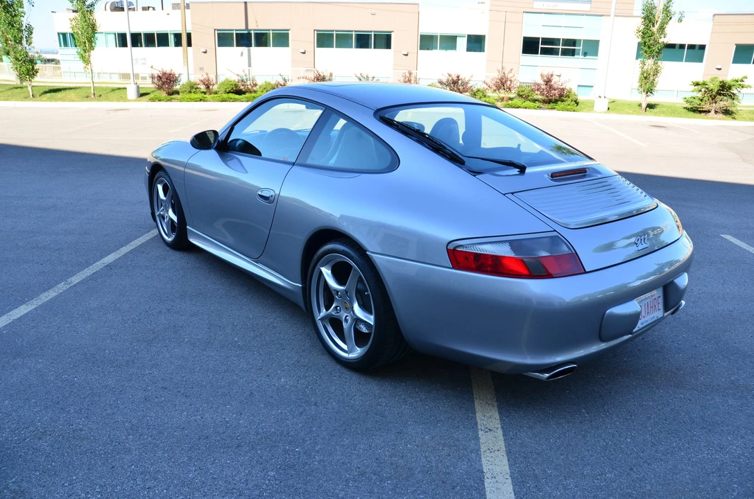 2004 Porsche 996 Carrera - Image 7 of 31