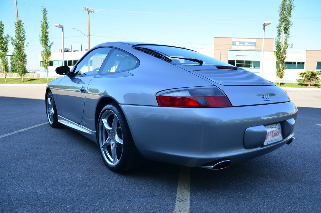 2004 Porsche 996 Carrera - Image 8 of 31