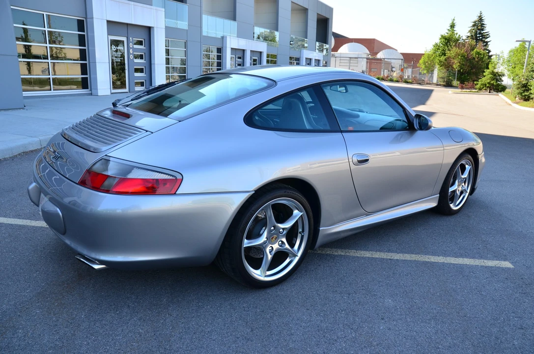 2004 Porsche 996 Carrera - Image 11 of 31