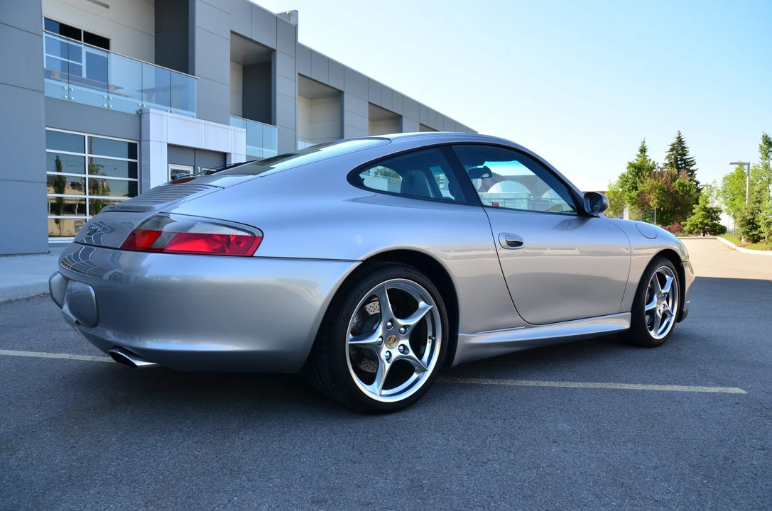 2004 Porsche 996 Carrera - Image 12 of 31